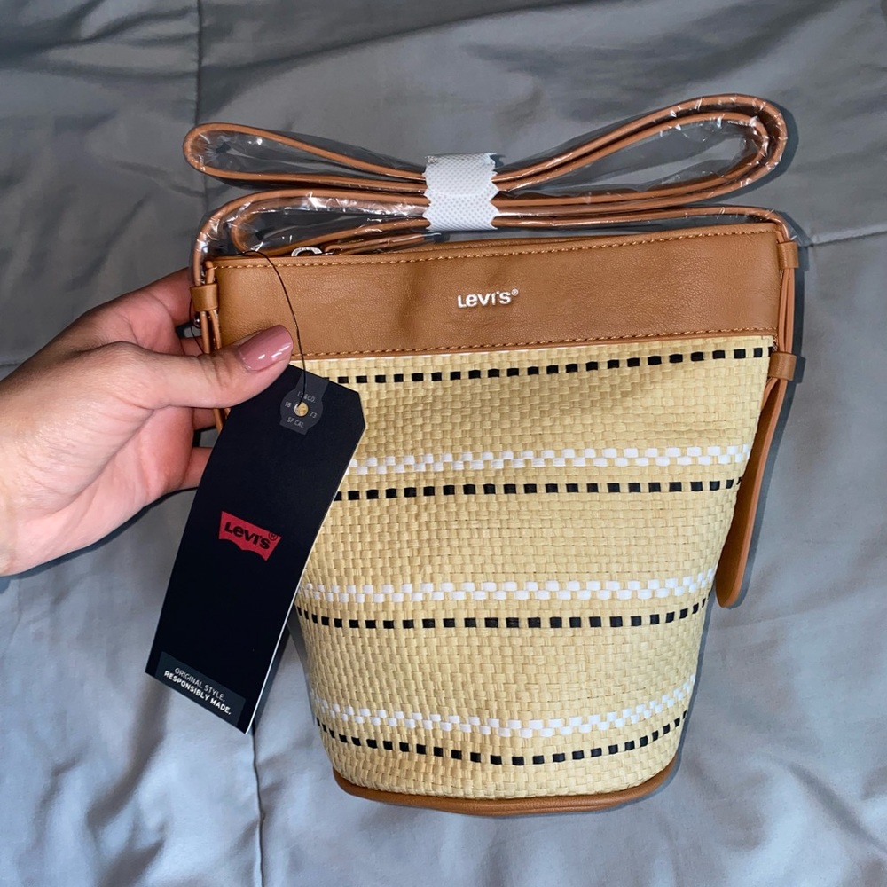 Levi’s Crossbody Bag